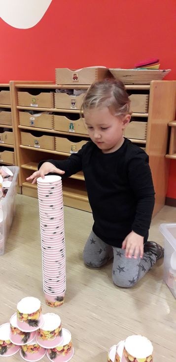 Unsere Kinder, Eisbecher, Eisbecherbau, Kindergarten, Barmherzige Brüder, Bauprojekt, Jetzt wird gebaut, LeserInnenaktion Unsere Kinder, Eisbecher, Eisbecherbau, Kindergarten, Barmherzige Brüder, Bauprojekt, Jetzt wird gebaut, LeserInnenaktion